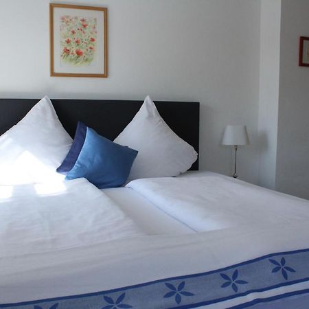 Galerie Riesling Hotel Тритенхайм Екстериор снимка