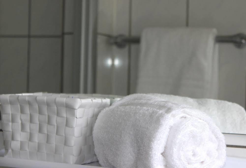 Galerie Riesling Hotel Тритенхайм Екстериор снимка