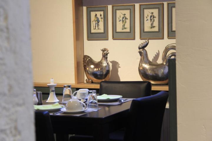 Galerie Riesling Hotel Тритенхайм Екстериор снимка